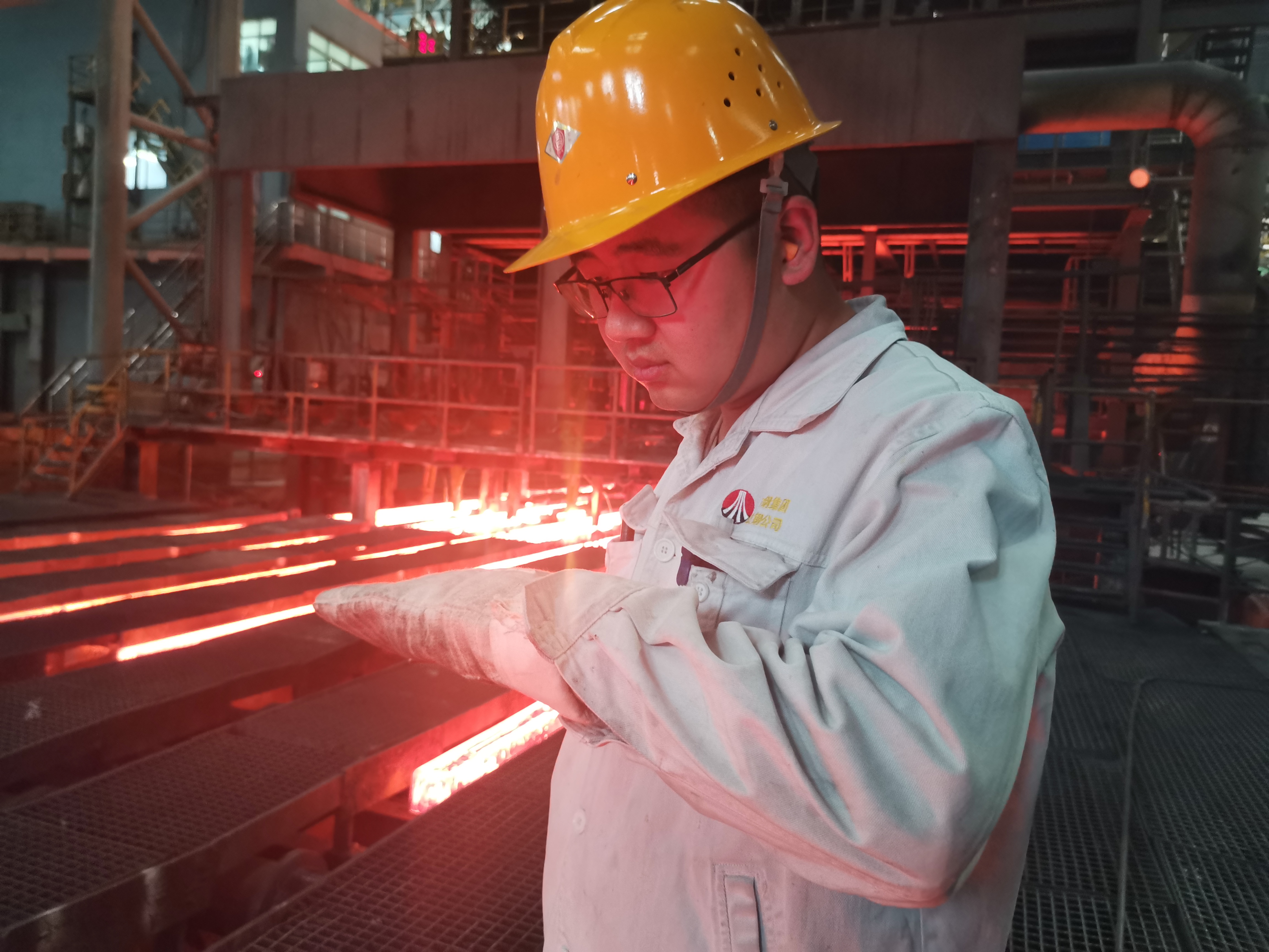 “暑”于他们的最“燃”瞬间 “暑”于他们的最“燃”瞬间