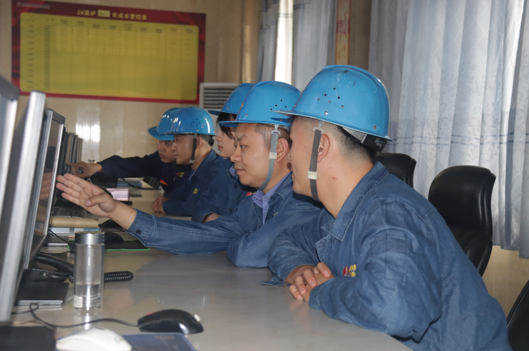 不松劲、不缺位!以作风建设“再升级”,撬动生产经营提质效 不松劲、不缺位!以作风建设“再升级”,撬动生产经营提质效