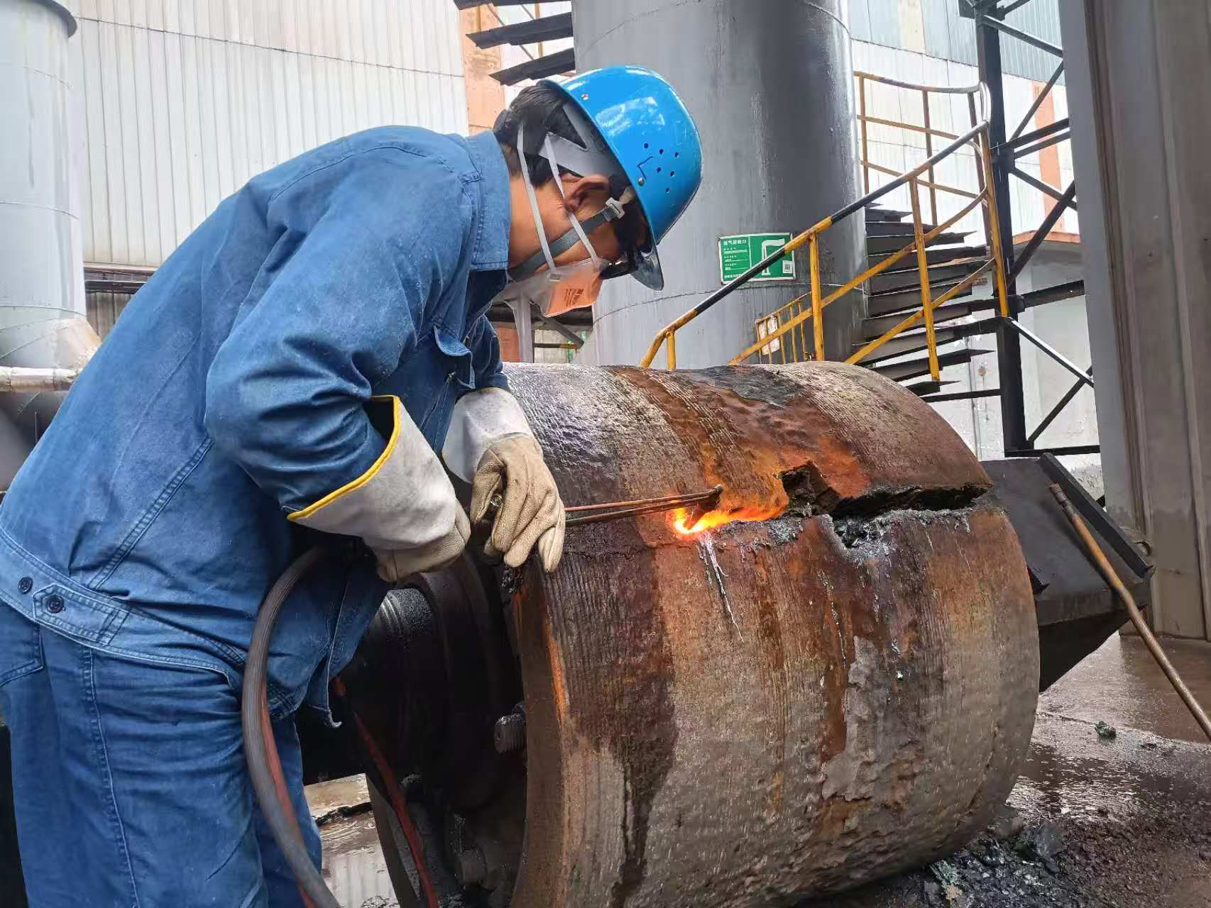 “改造三板斧”：为生产加装“安全阀”与“增效器”