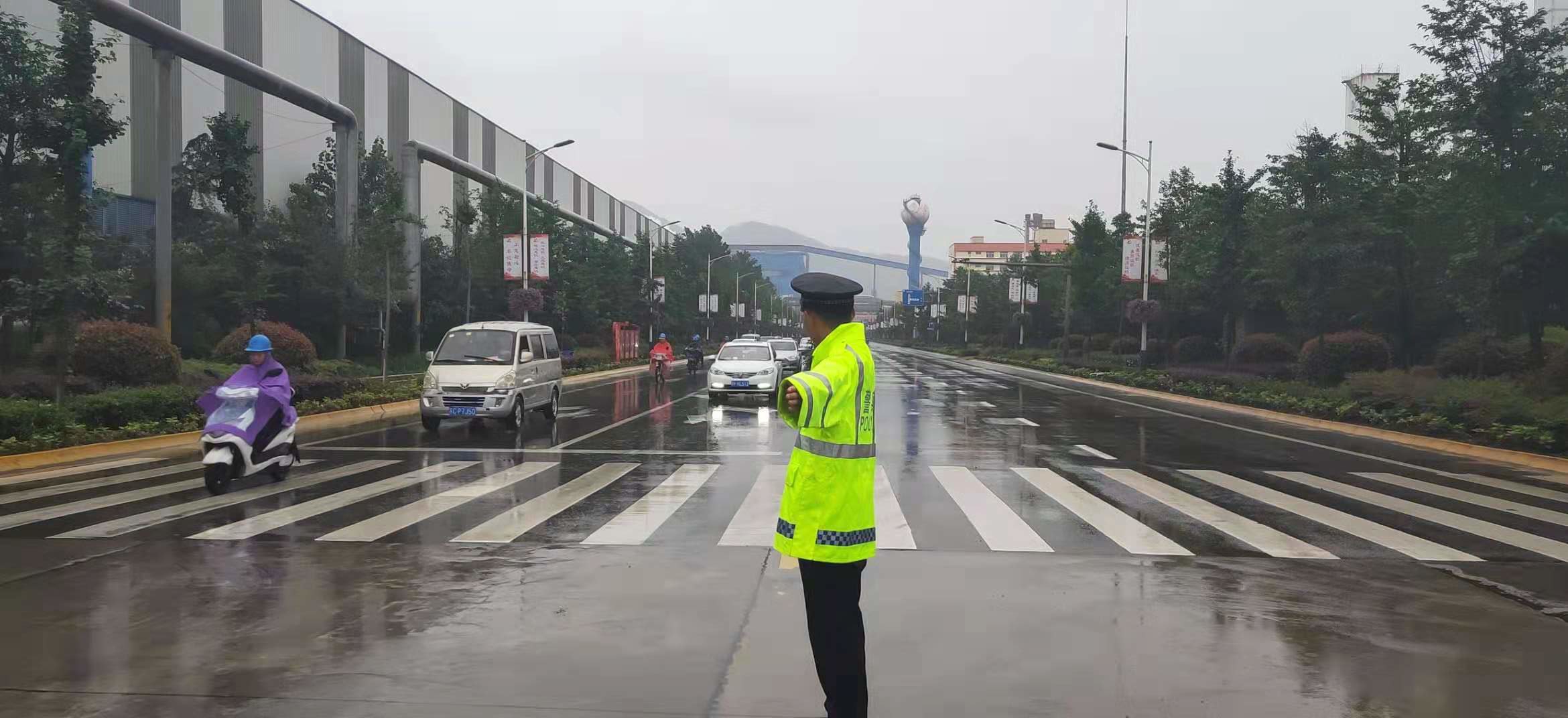 “汛”令如山，内保服务中心以坚守筑牢公司“安全堤”