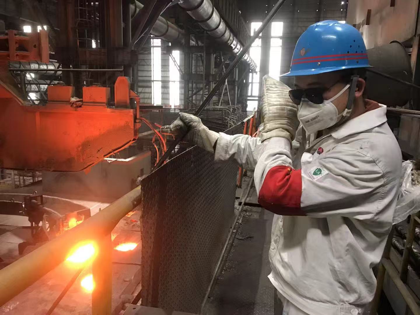 他,是师父也是“老师” 他,是师父也是“老师”