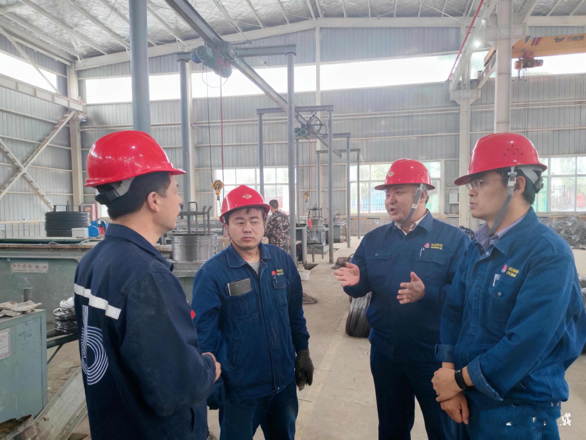 强服务、夯渠道、创模式，激活“家门口”产业链新活力