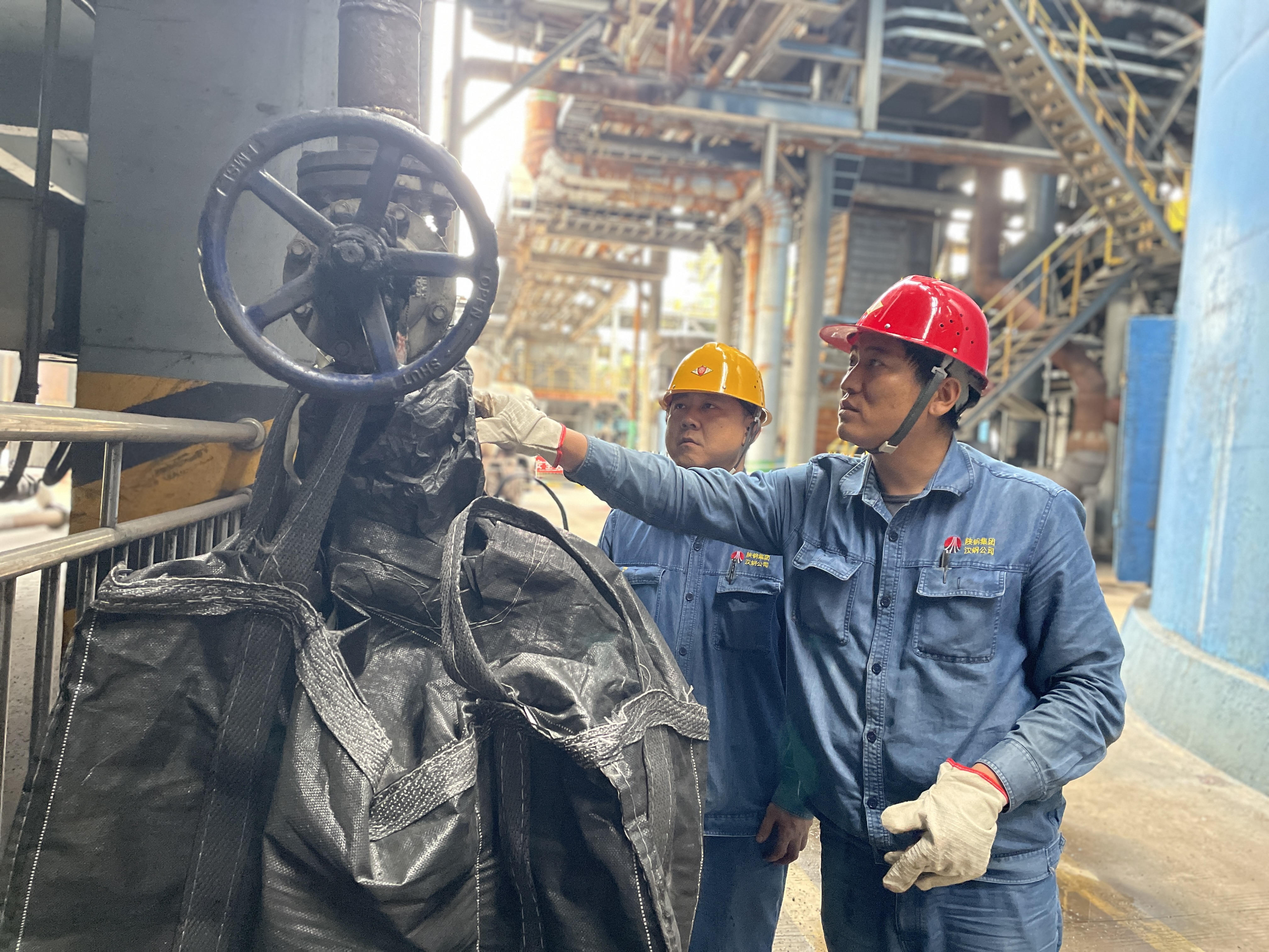 奋战四季度 稳产保供第一线