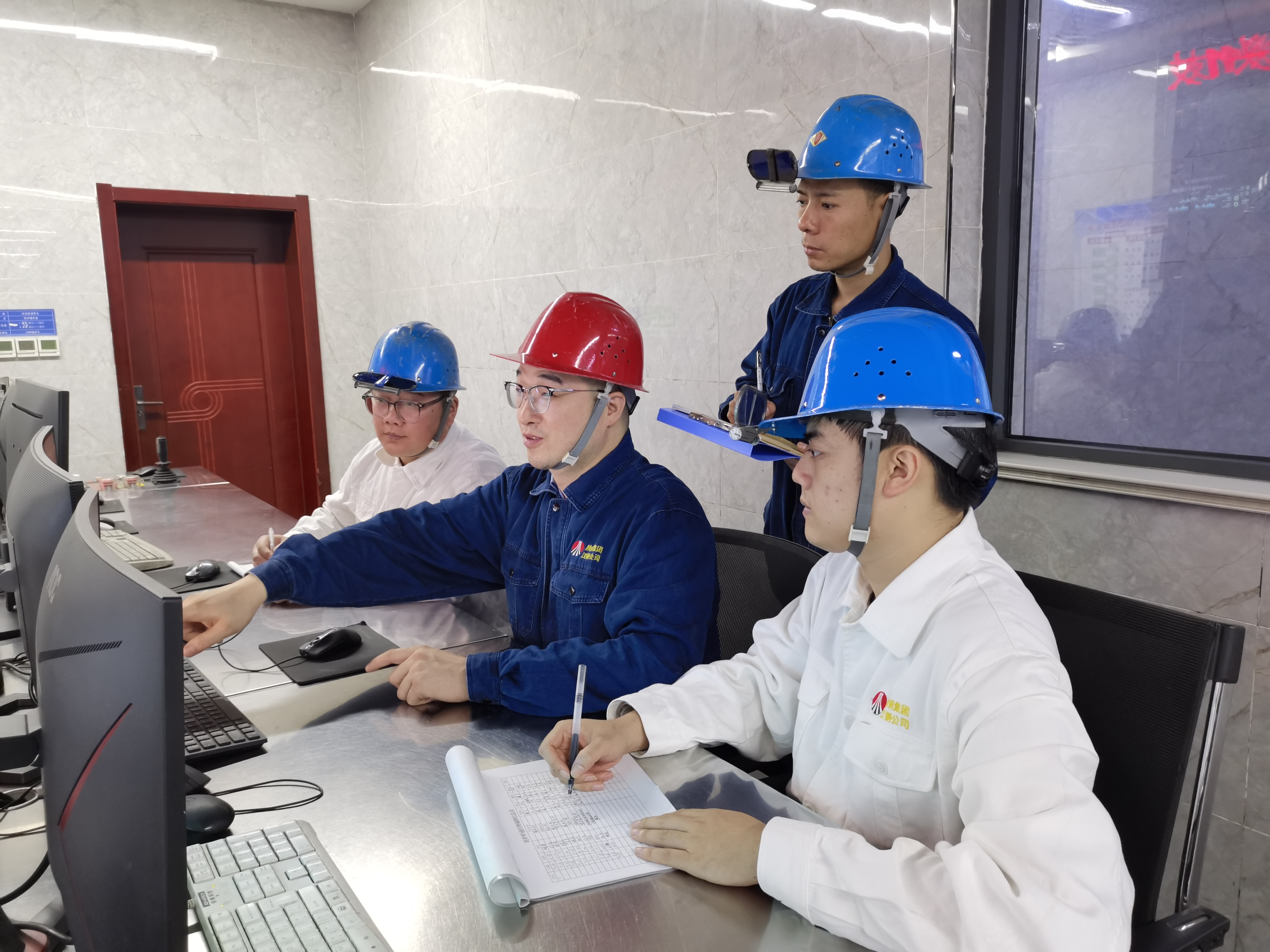 让“人效”在攻坚克难中蝶变跃升