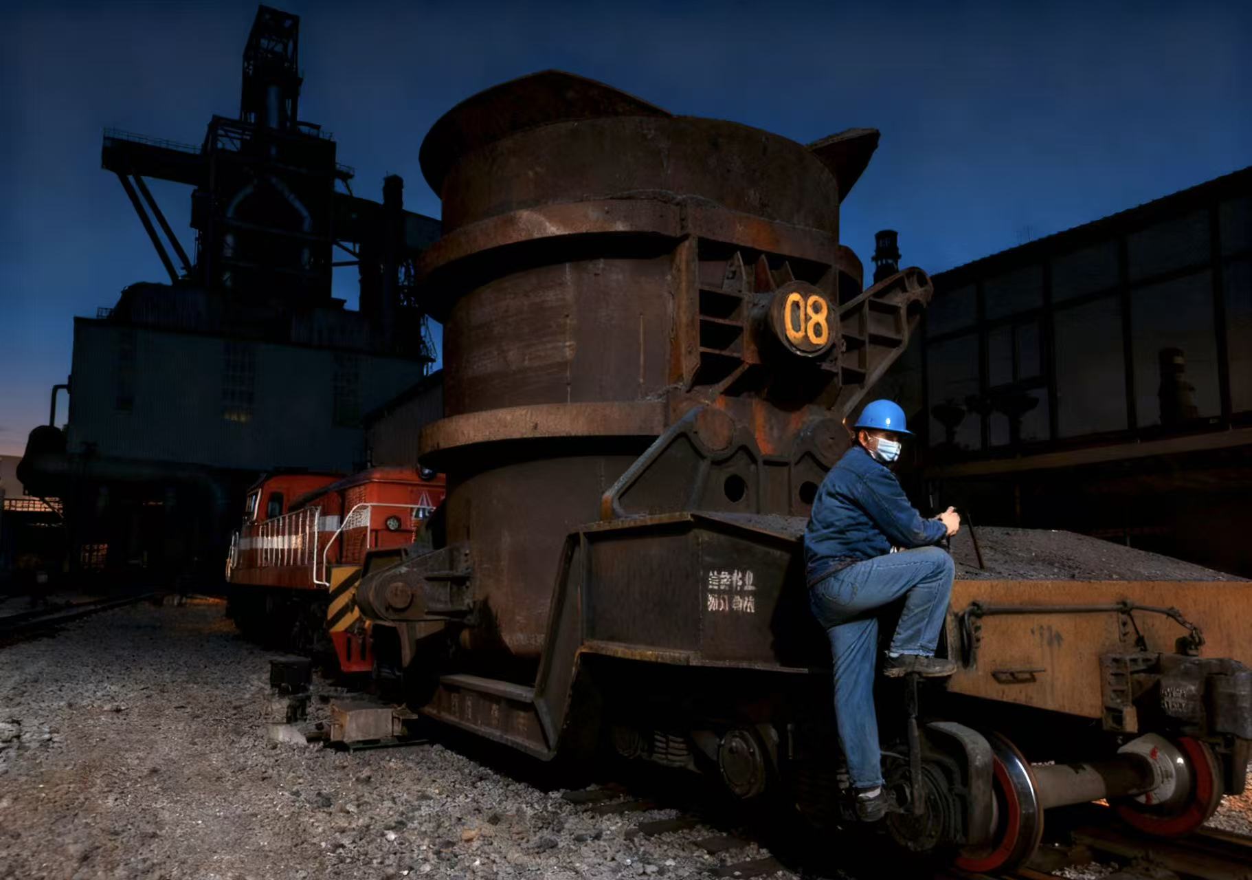 攻坚正酣！“三赛联动”解锁稳质降本超燃模式