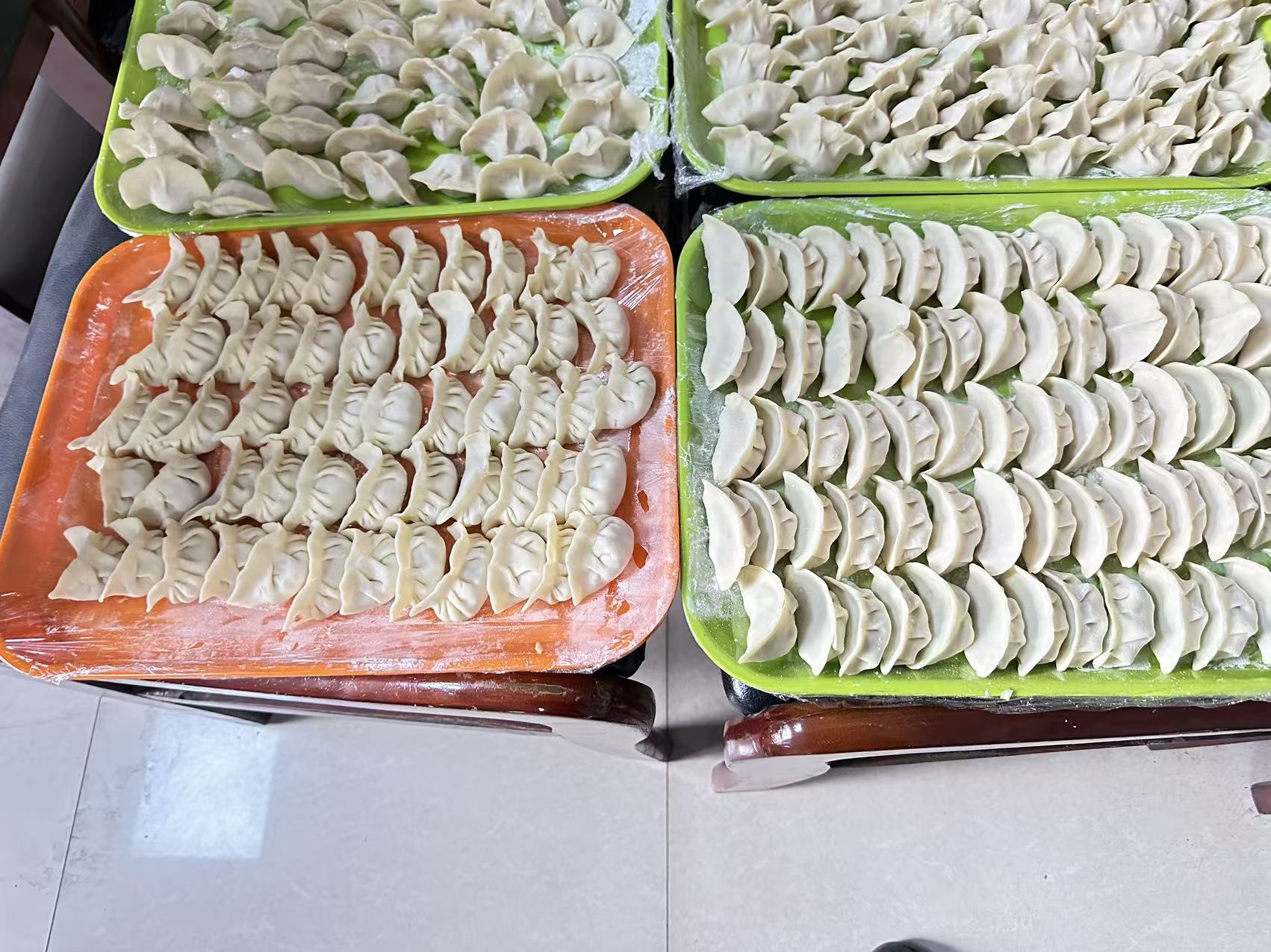 冬至饺飘香 情暖职工心