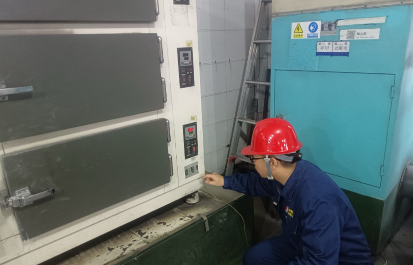 “点线面”发力 强化冬季设备管理