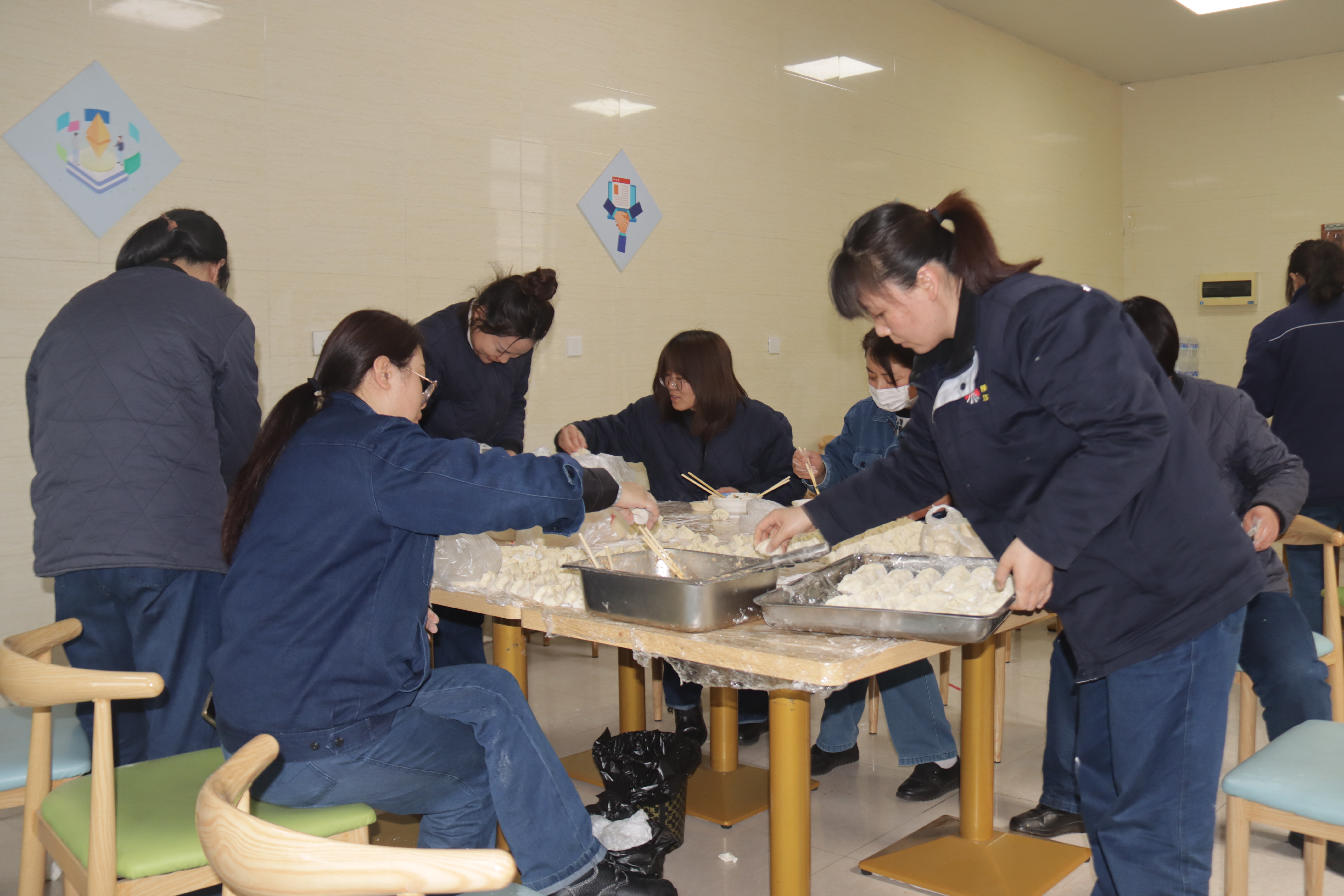 甜度与实力并存！“她力量”硬核护航生产路