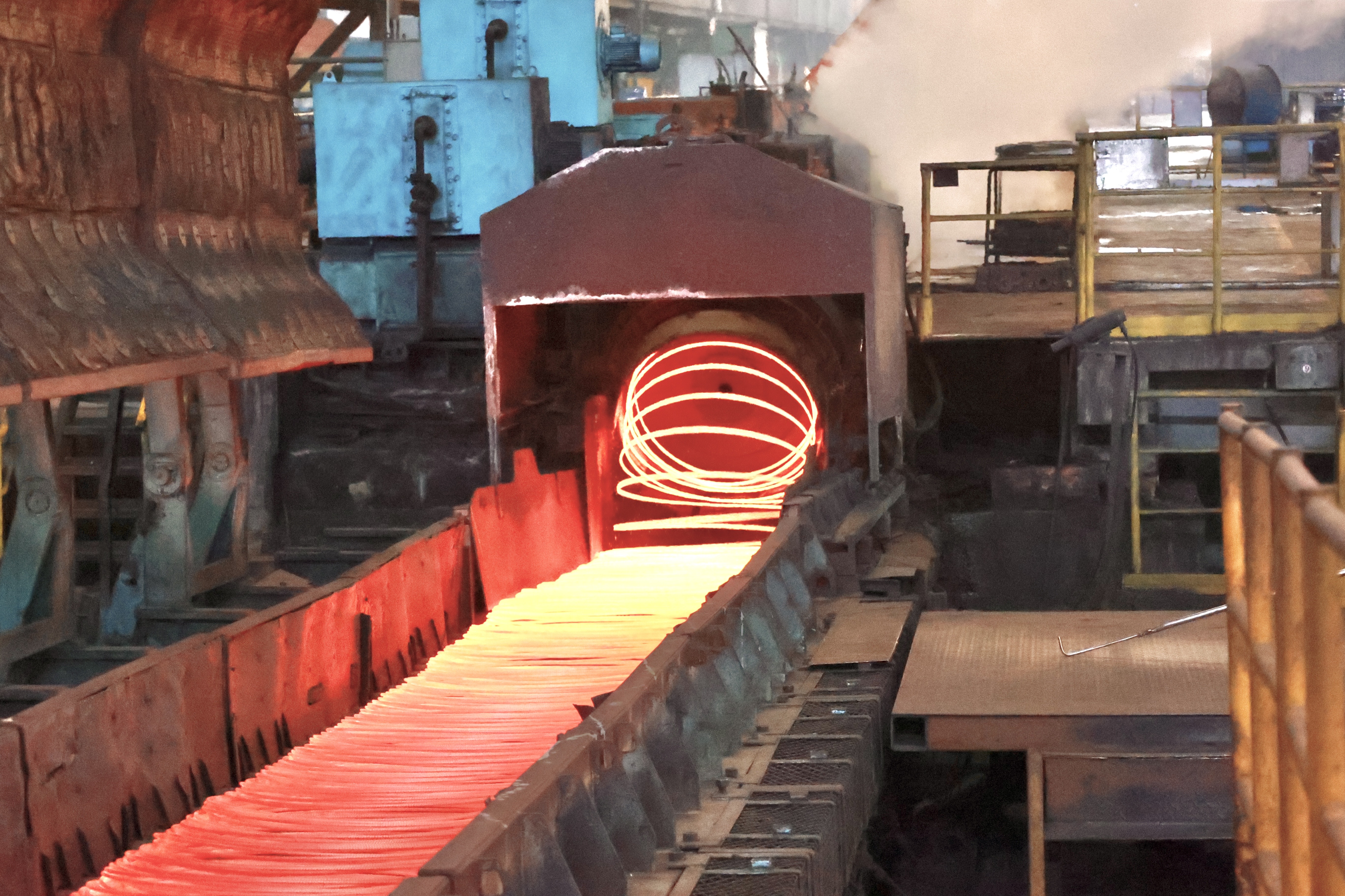 汉钢公司成功轧制Q235 φ16/18mm规格盘圆