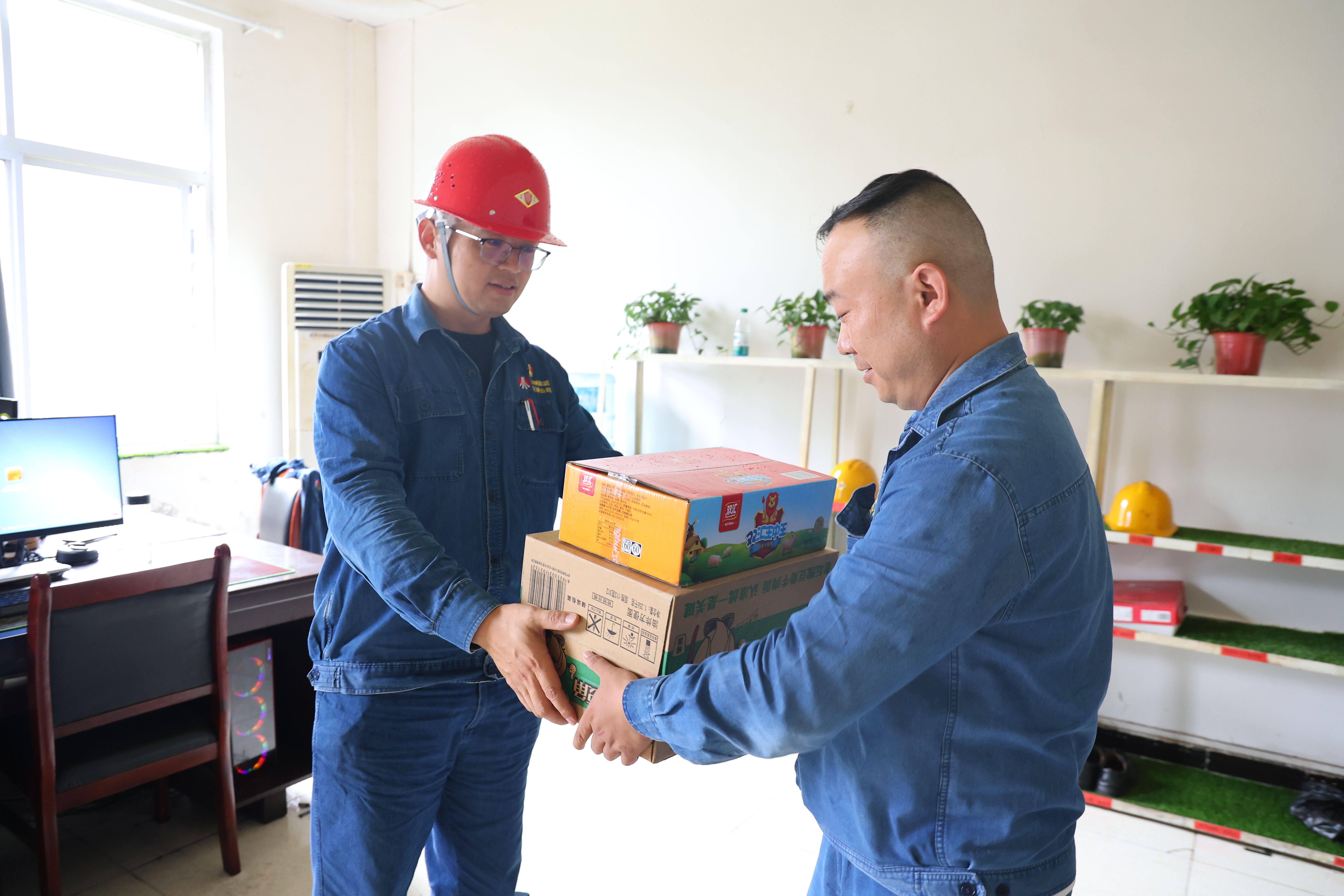 “三把尺”量出铁前作风“精准刻度”