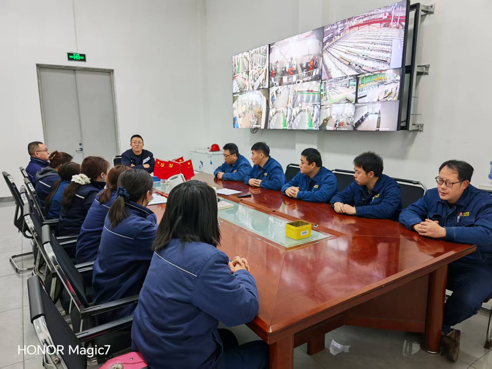 下好“先手棋”筑牢冬季“五防”安全线