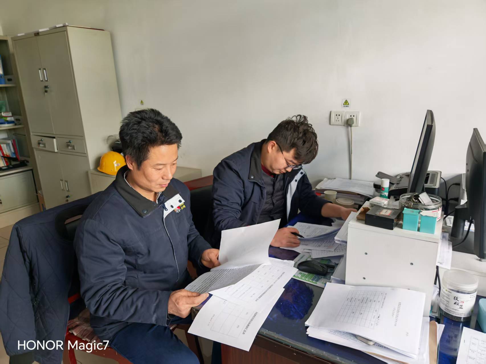 下好“先手棋”筑牢冬季“五防”安全线