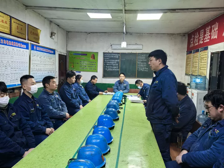 钢铁脊梁上的“毫米级守护”