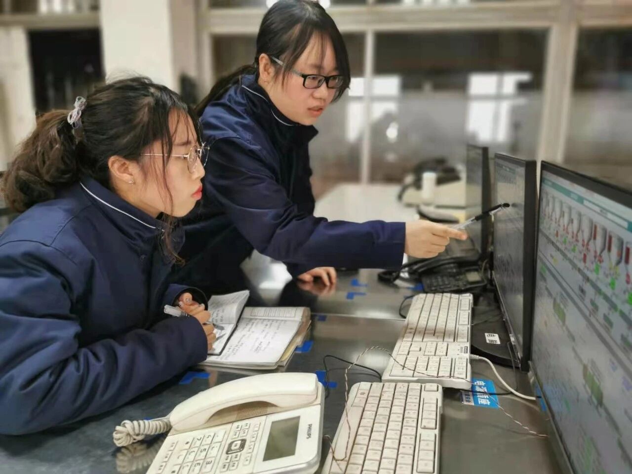 瞧！盛开在钢城的“巾帼花”