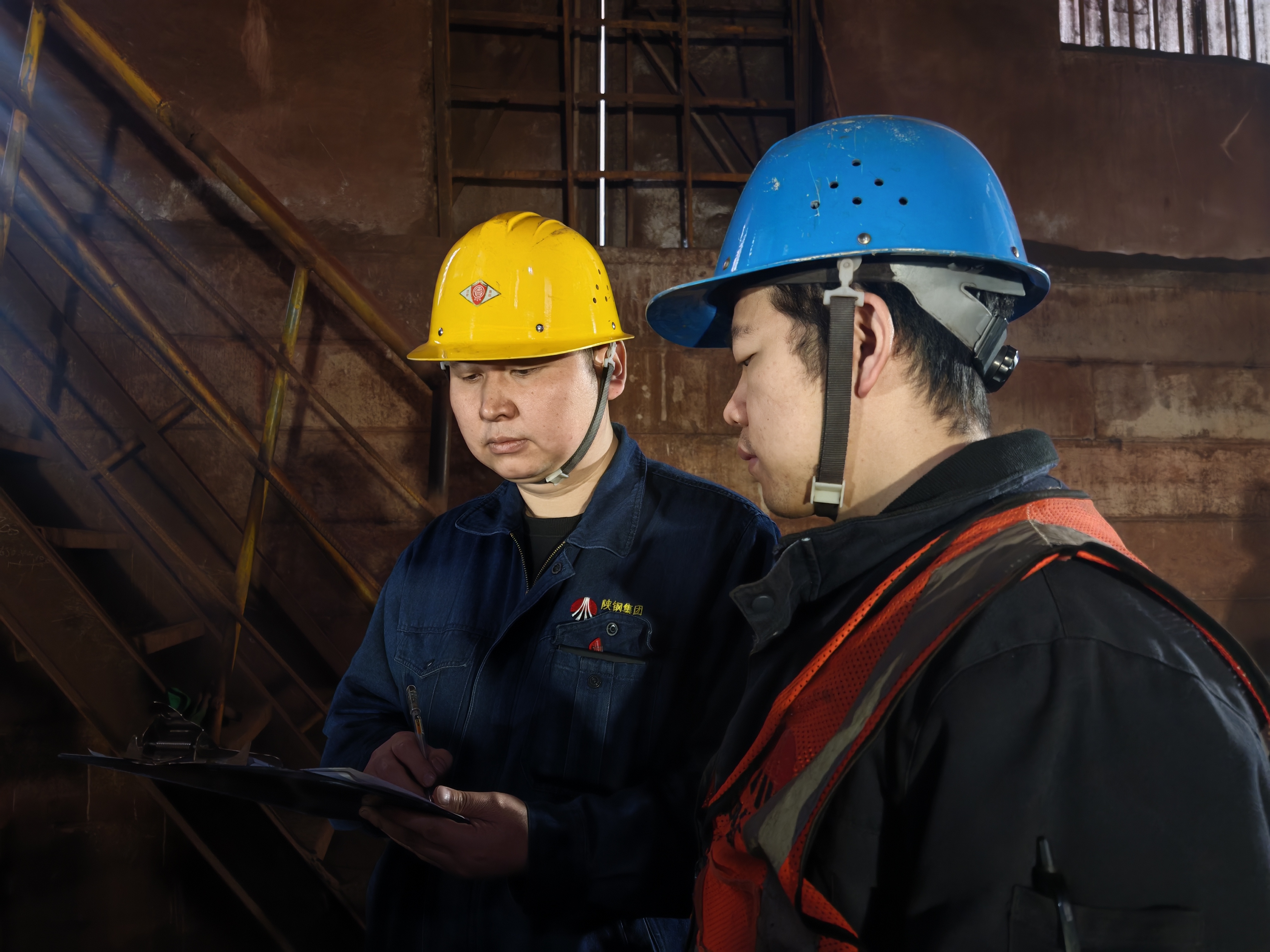 春潮涌动砺作风 清风实干启新程