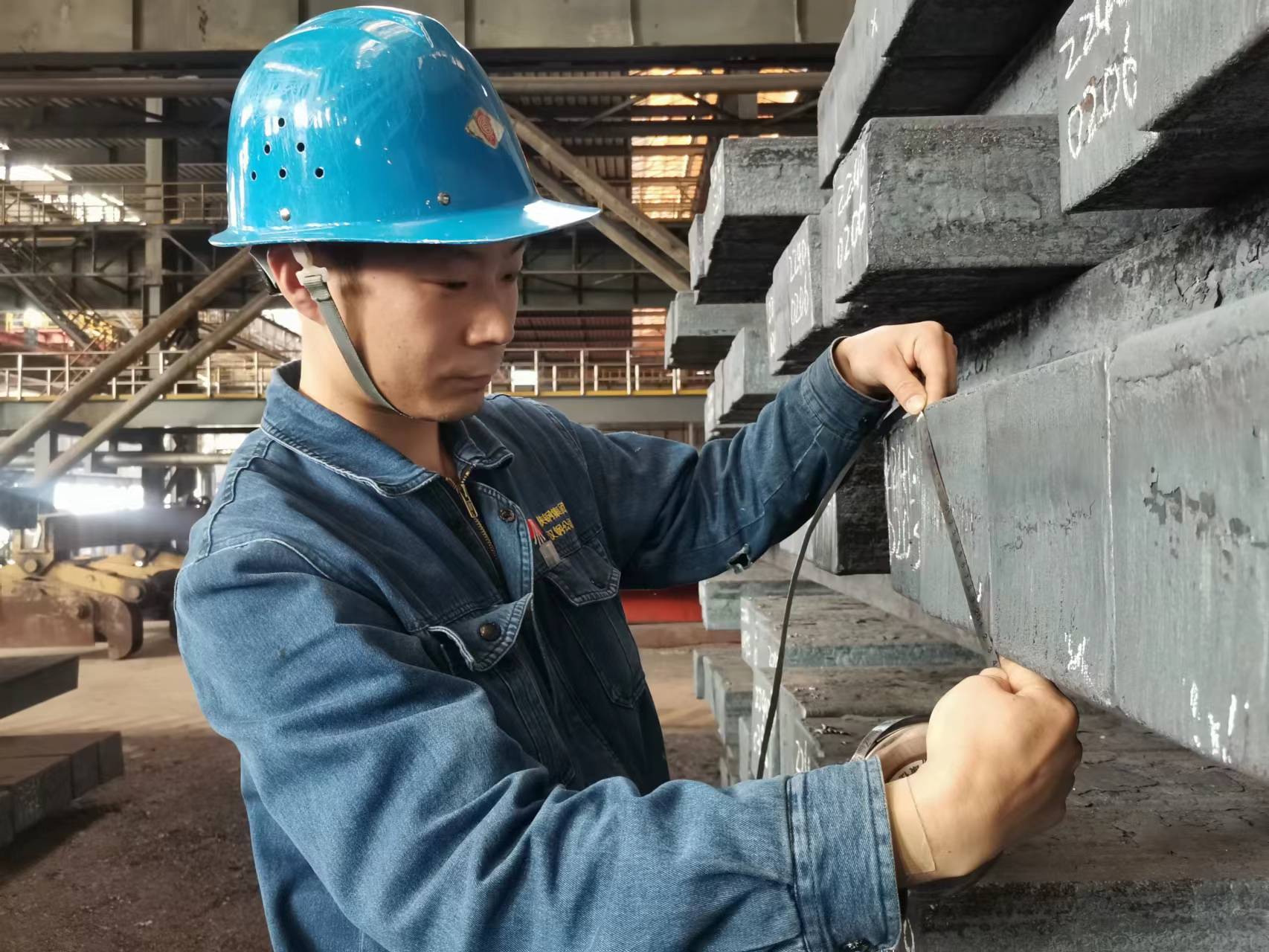 平凡的奋斗者，点燃春的序曲