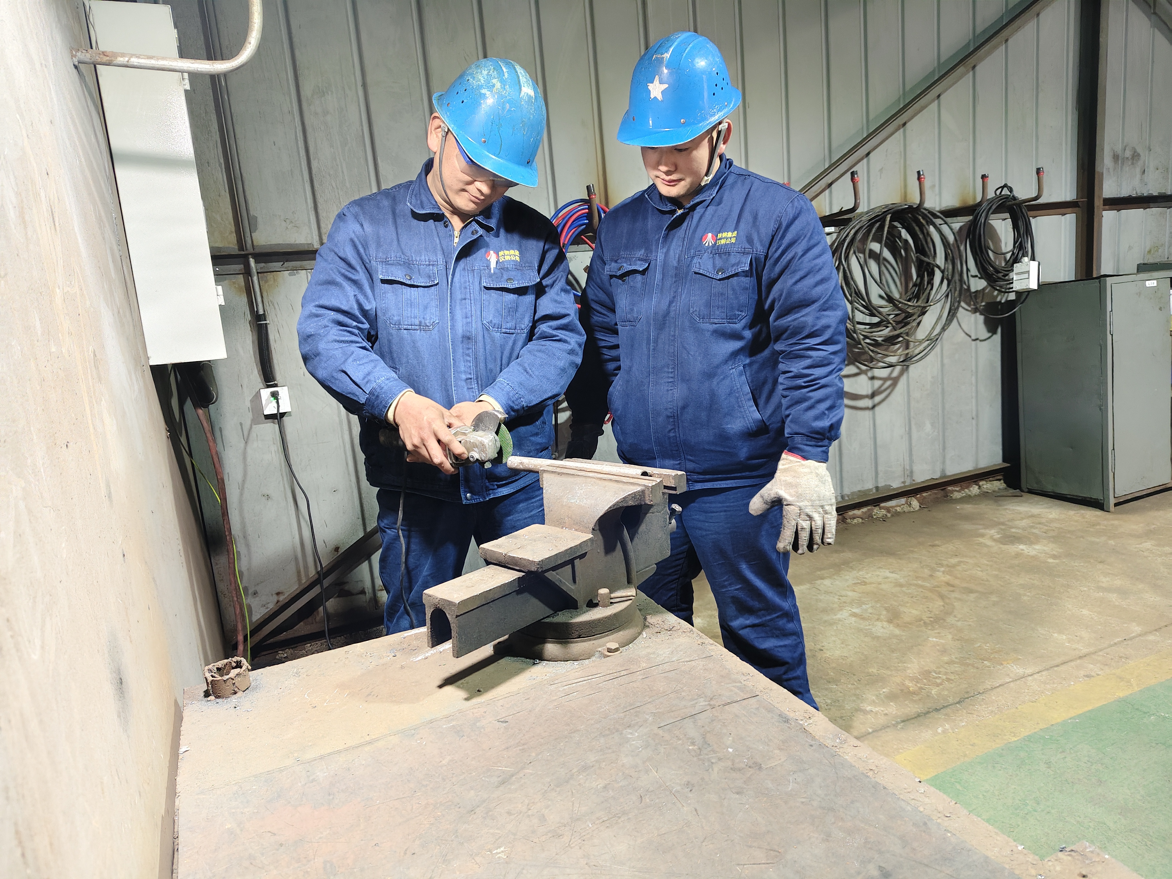 扎根一线，为设备赋予“生命温度”