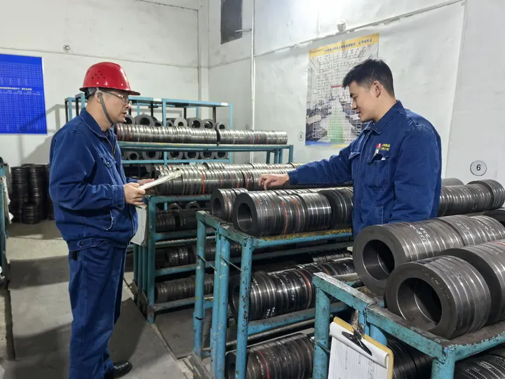 沉下监督  降库存换来“真金白银”