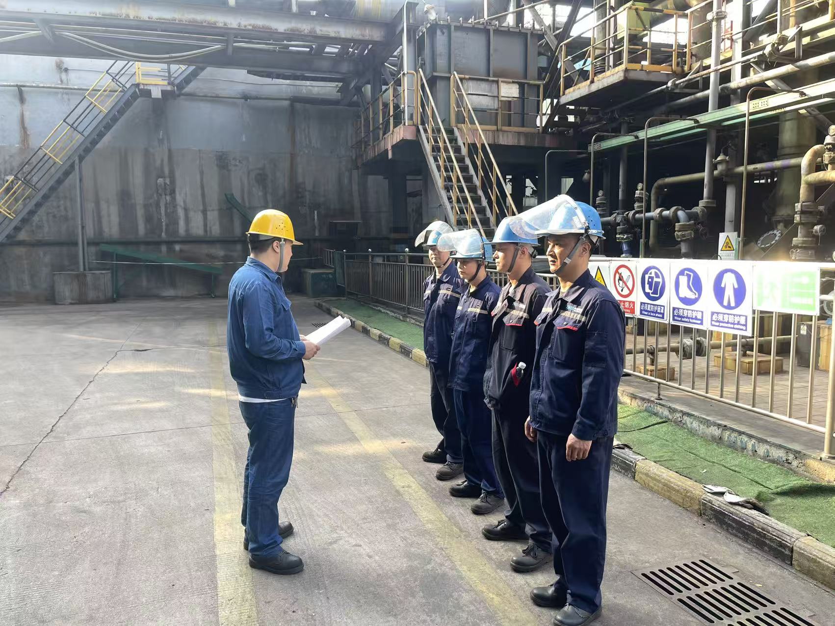 战高温 防极端 守底线 织密夏季安全“防护网” 战高温 防极端 守底线 织密夏季安全“防护网”