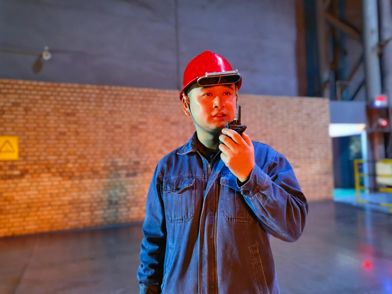 淬炼高温匠心 坚守实干担当 淬炼高温匠心 坚守实干担当