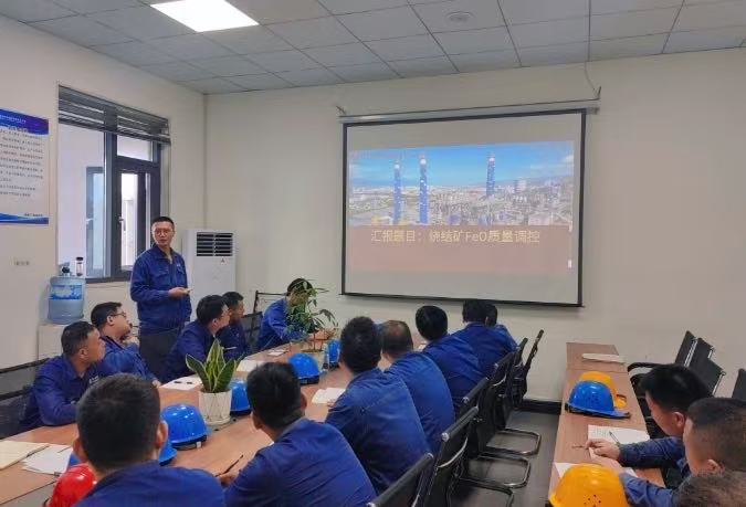 烧结线上的“较真”人:把质量底线刻进每一度炉火 烧结线上的“较真”人:把质量底线刻进每一度炉火