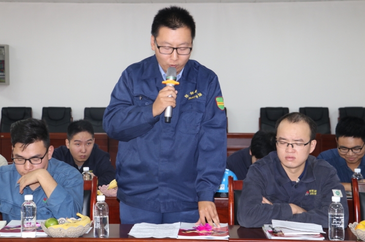 【公司新闻】公司召开“喜迎双节 共建钢城”新招录大学生座谈会 【公司新闻】公司召开“喜迎双节 共建钢城”新招录大学生座谈会