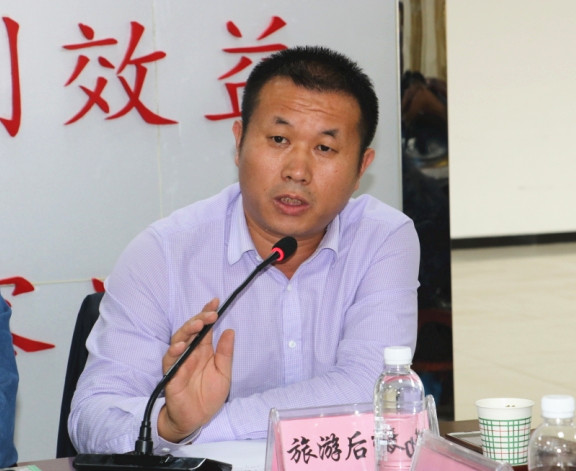 【公司新闻】公司召开“喜迎双节 共建钢城”新招录大学生座谈会 【公司新闻】公司召开“喜迎双节 共建钢城”新招录大学生座谈会