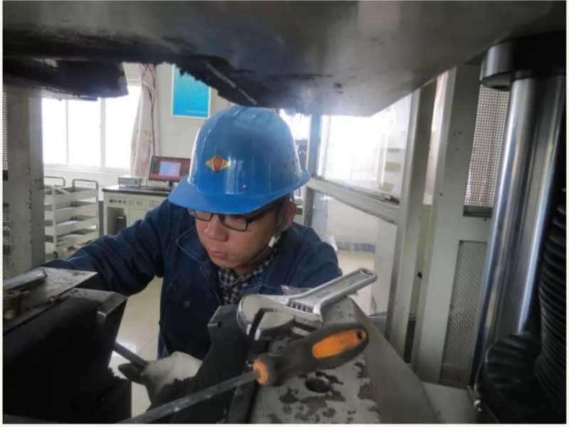 【钢城文苑】“平凡的”新年愿望 【钢城文苑】“平凡的”新年愿望