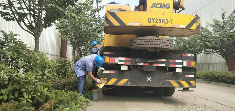 【一线风采】平凡中“繁星璀璨”