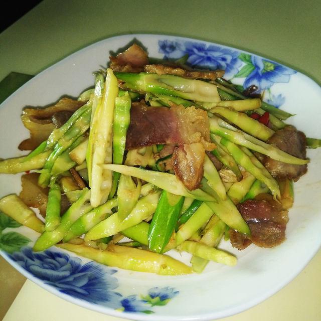 【钢城文苑】竹笋炒腊肉 【钢城文苑】竹笋炒腊肉