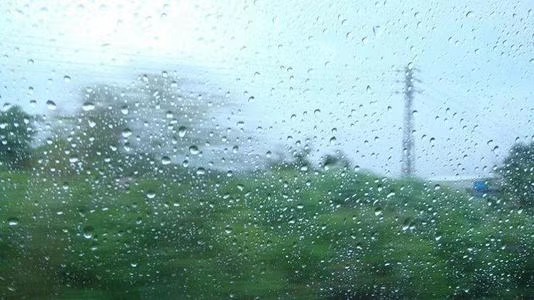 【钢城文苑】听雨