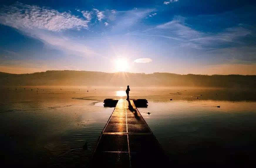 【钢城文苑】妈妈的影子