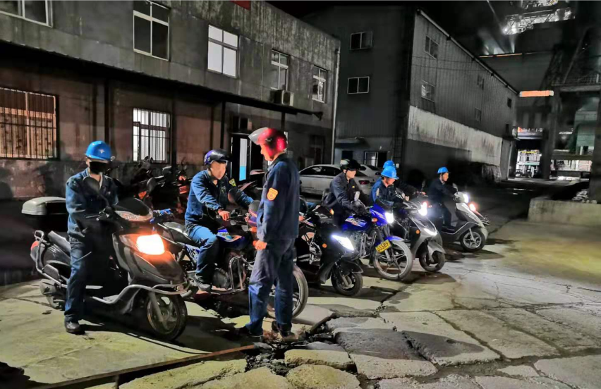 【钢城文苑】钢铁直男 【钢城文苑】钢铁直男