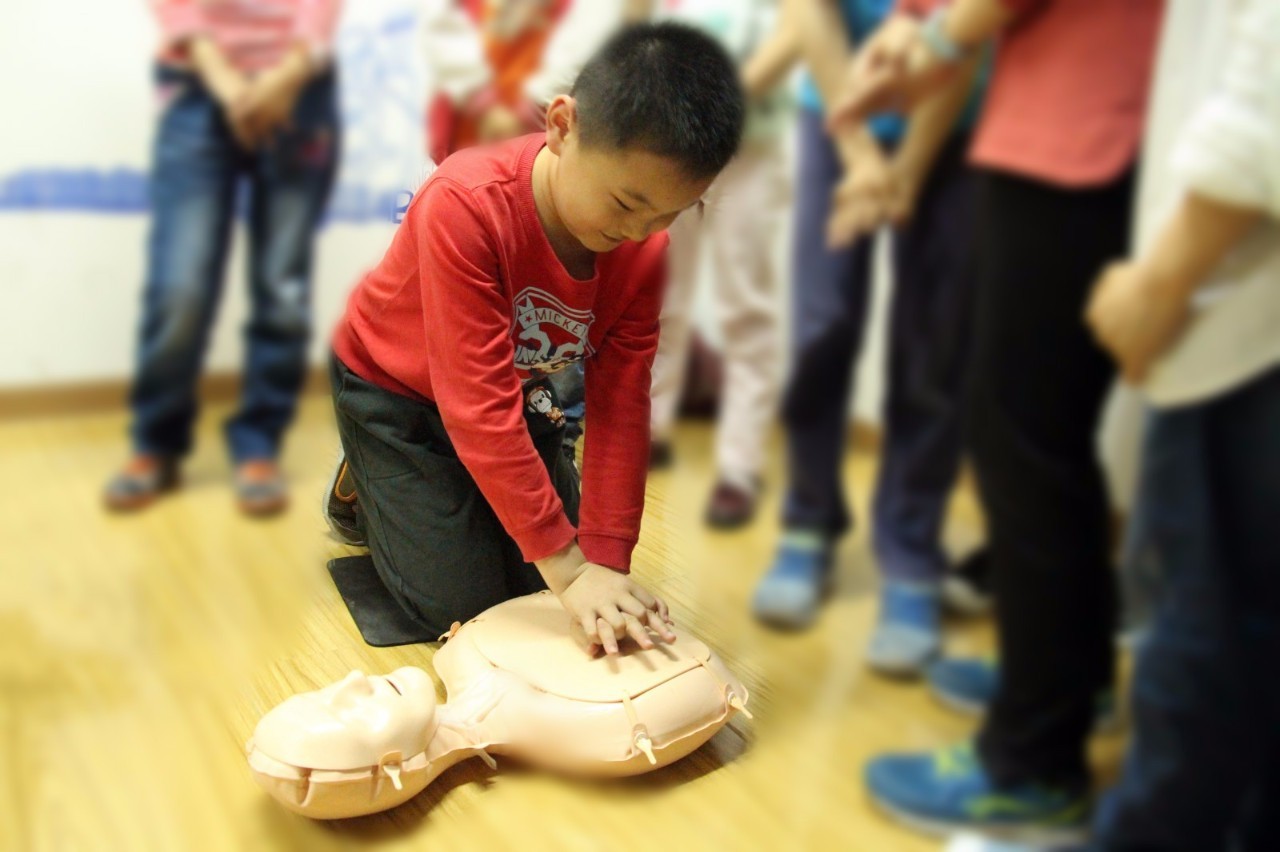 【钢城文苑】主题安全教育片观后感 【钢城文苑】主题安全教育片观后感