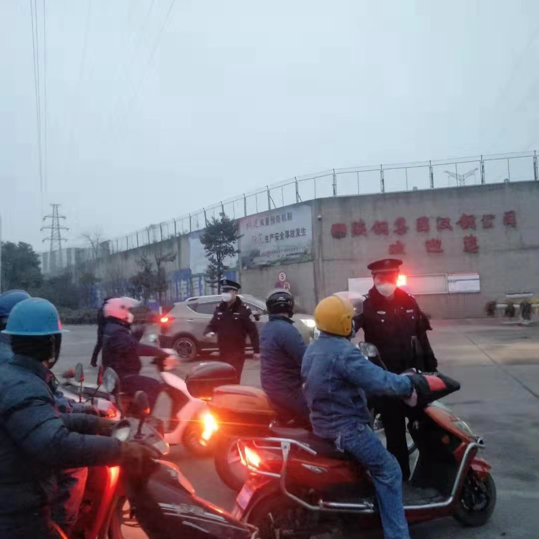 【钢城文苑】致敬,疫情中最可爱的人 【钢城文苑】致敬,疫情中最可爱的人