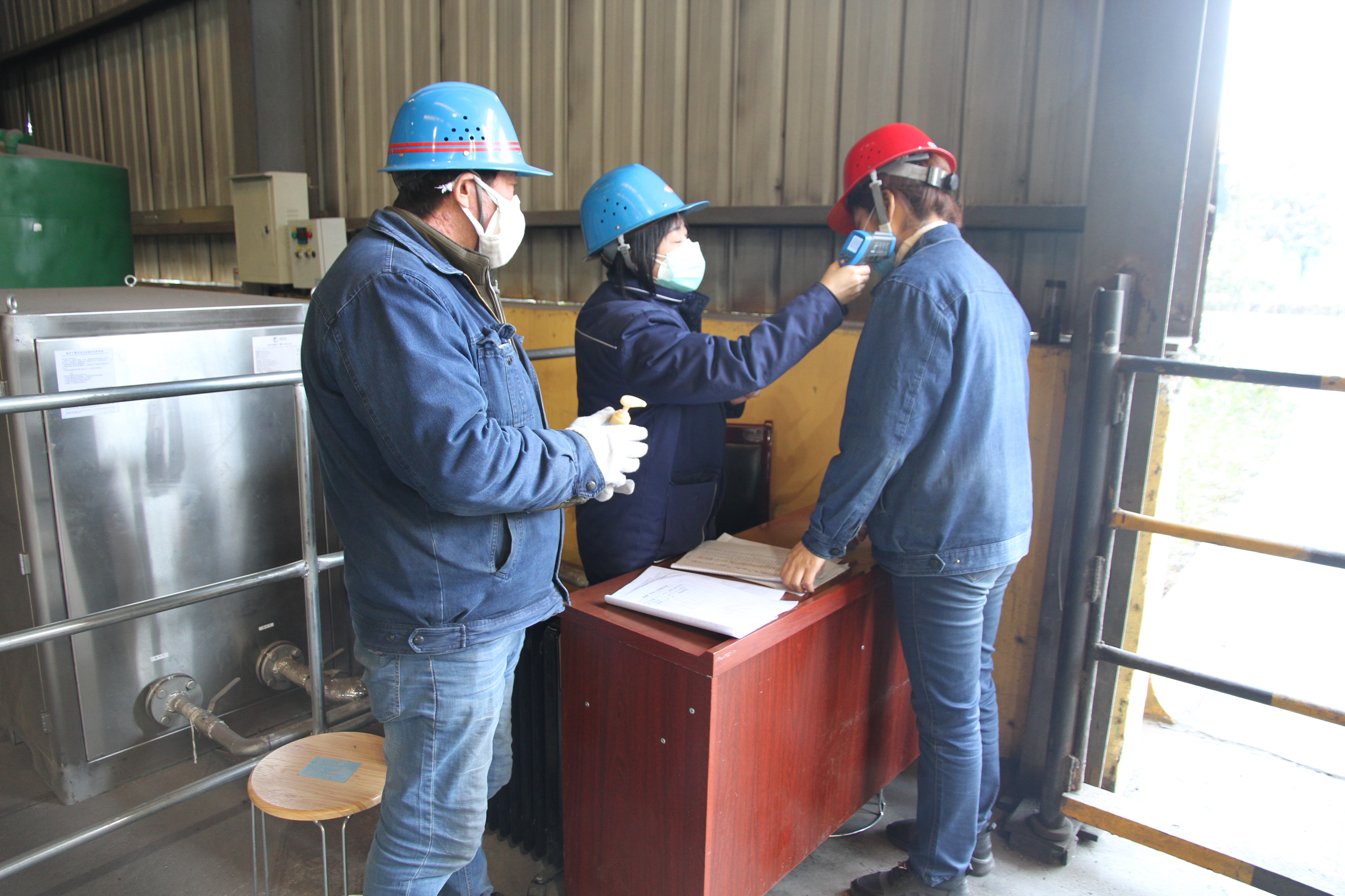 【钢城文苑】一只口罩的防疫十二时辰 【钢城文苑】一只口罩的防疫十二时辰