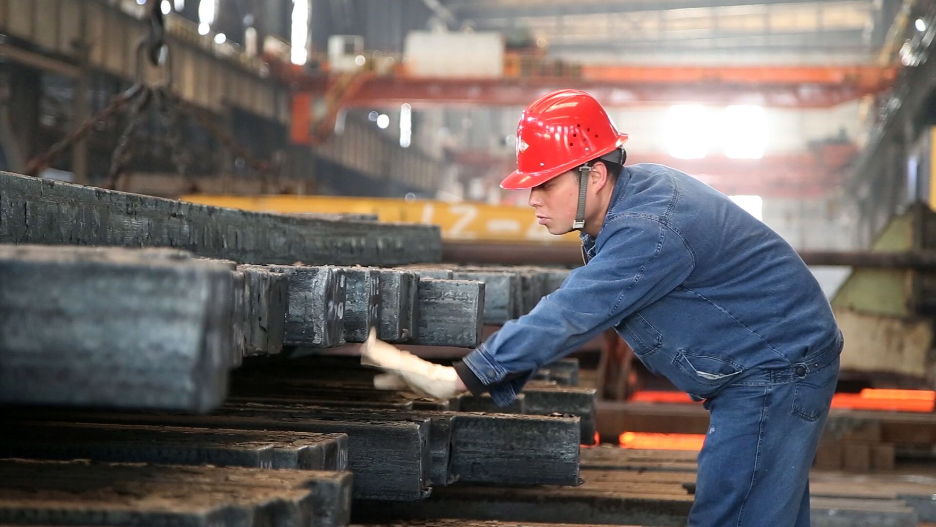 【劳模风采】不负韶华不负心，不负青春不负梦 ---记汉钢公司2018-2019年度劳动模范庄贵林