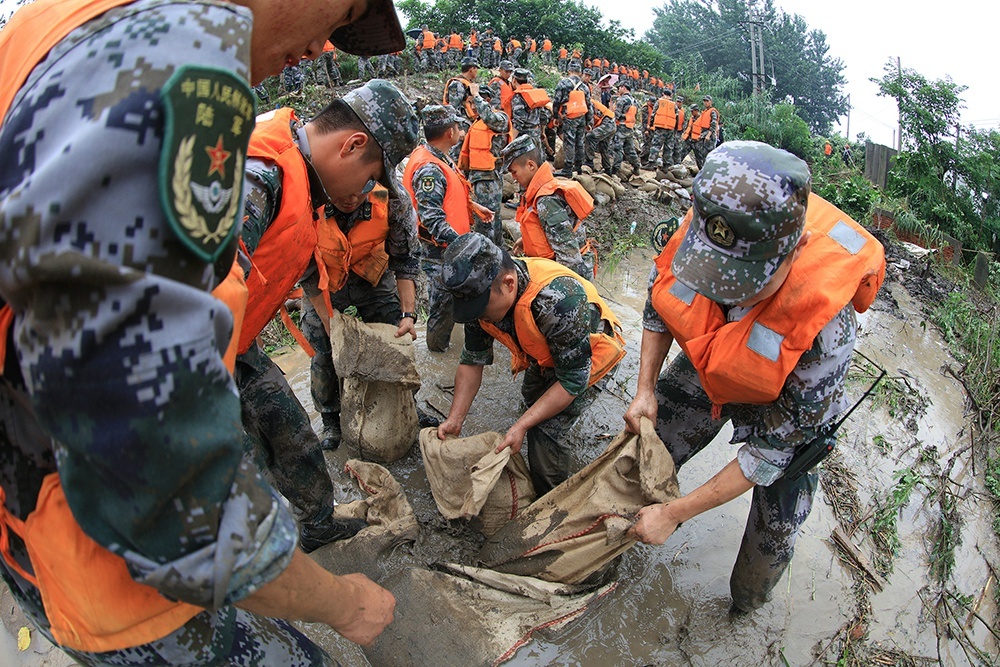 【钢城文苑】最可爱的人