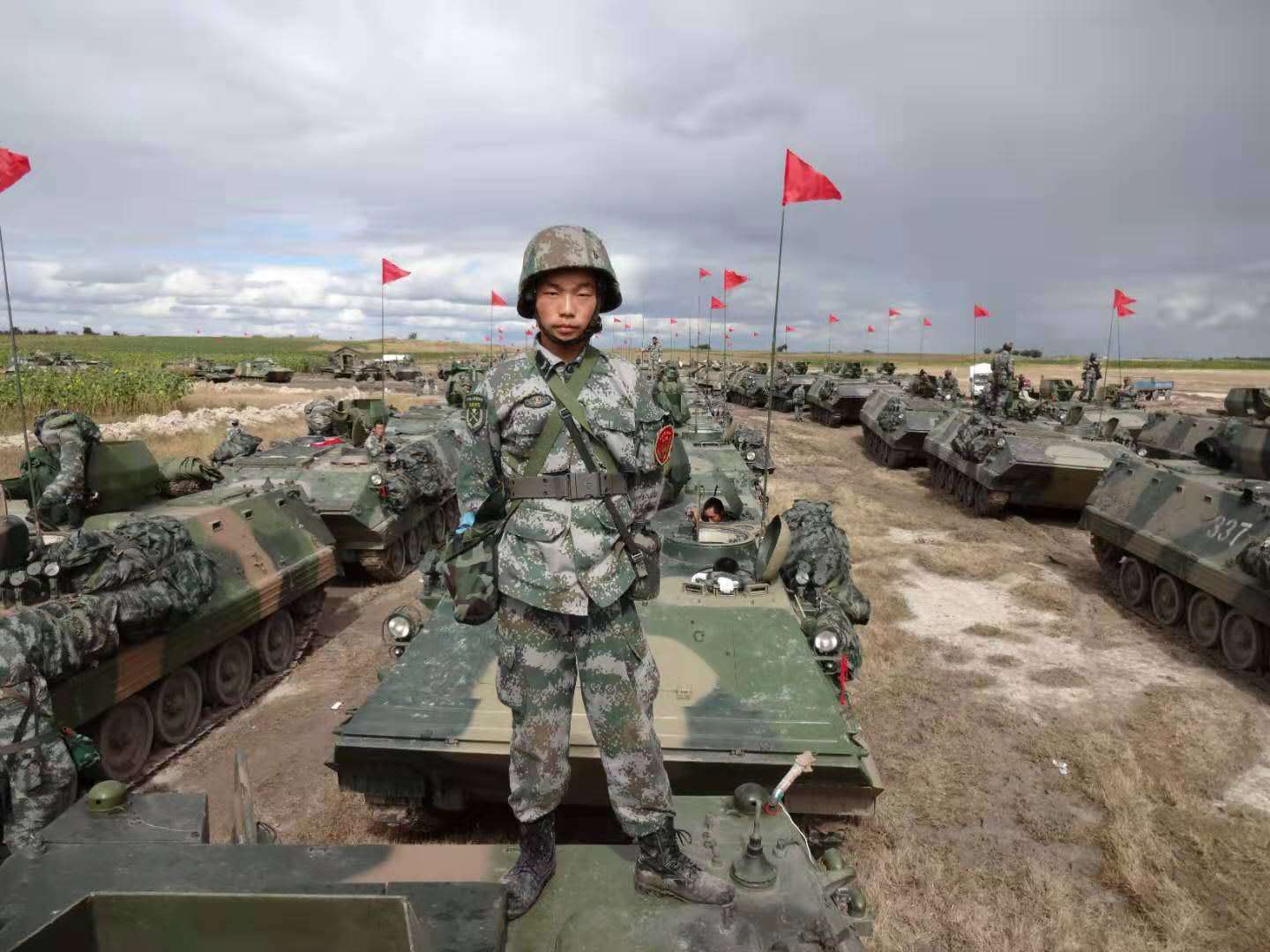 【钢城文苑】肩扛安全担使命，永葆军魂献青春