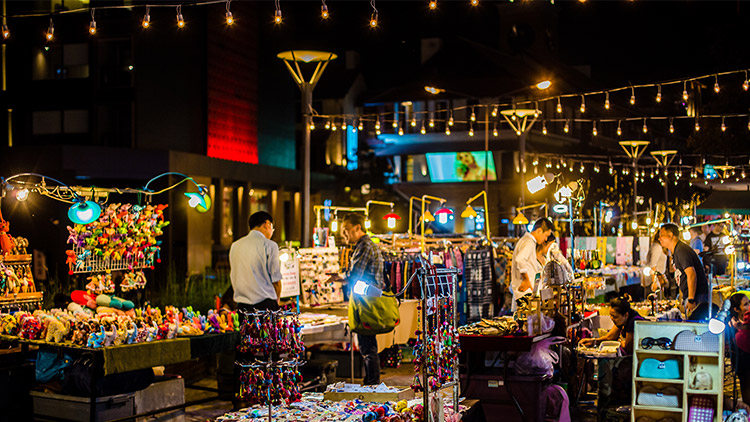 【散文】地摊经济，人间烟火