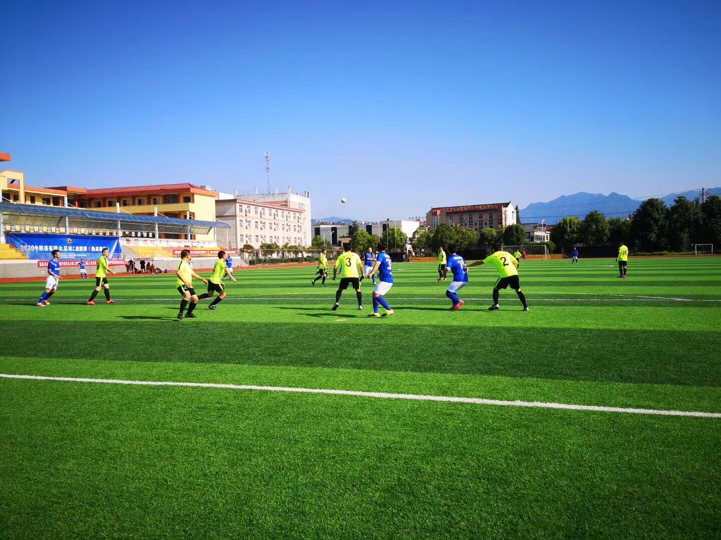 陕钢男儿的足球情怀