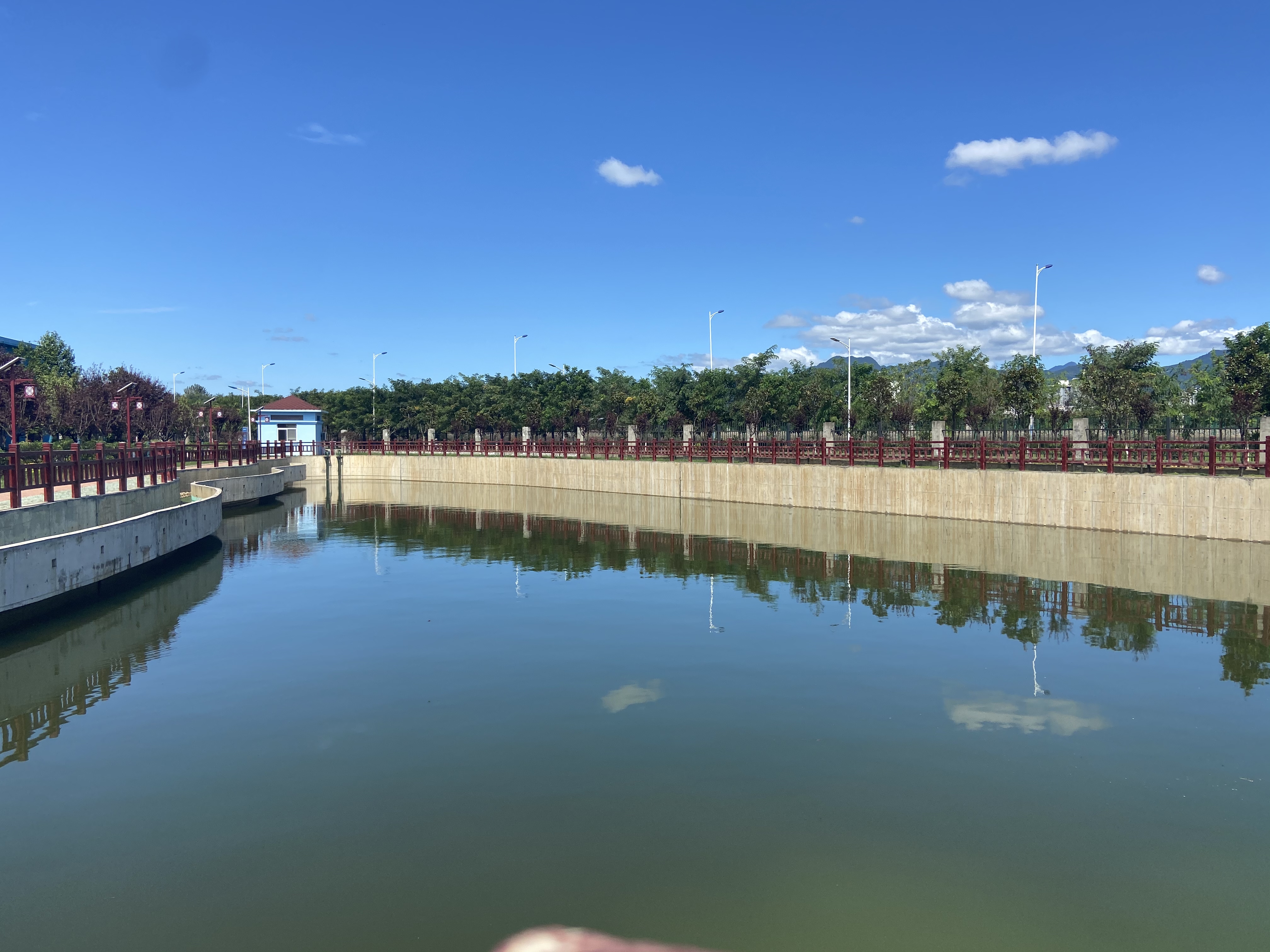 【散文】醉美汉钢蓝 【散文】醉美汉钢蓝