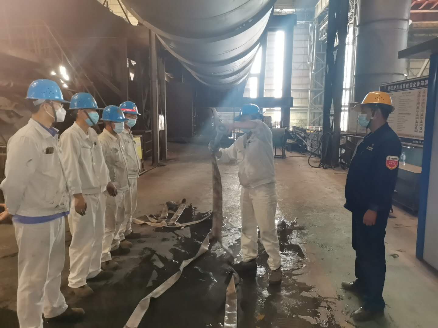 “四支画笔”绘就熔融金属安全蓝图