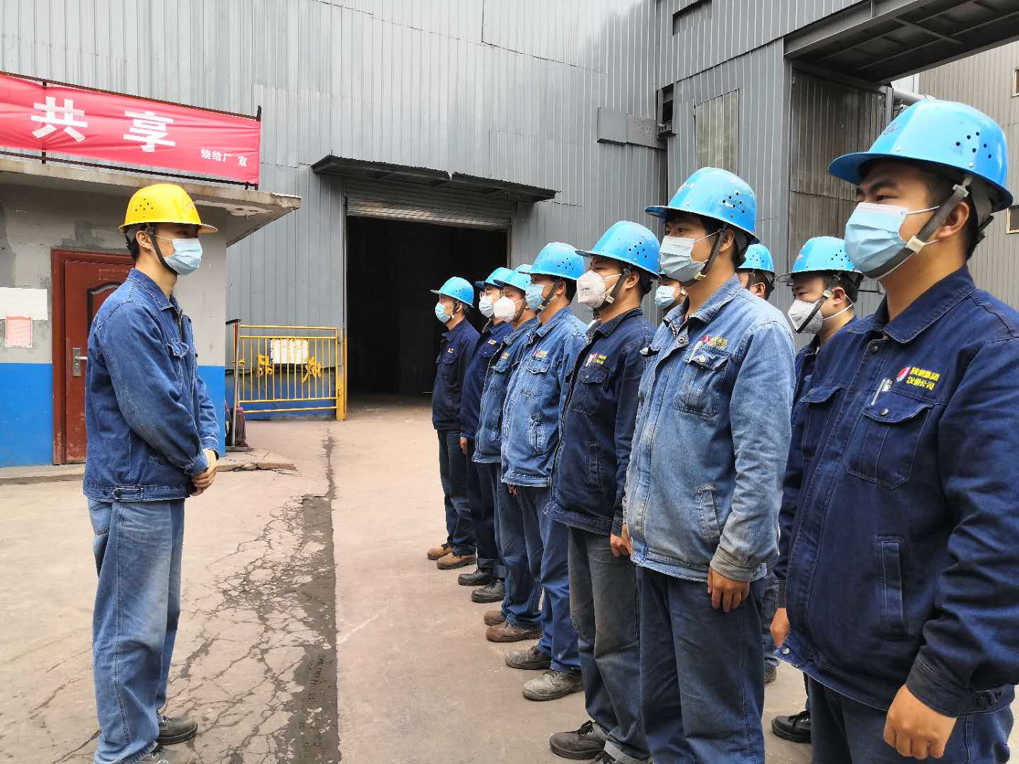 扬起安全之帆，夯实发展之基