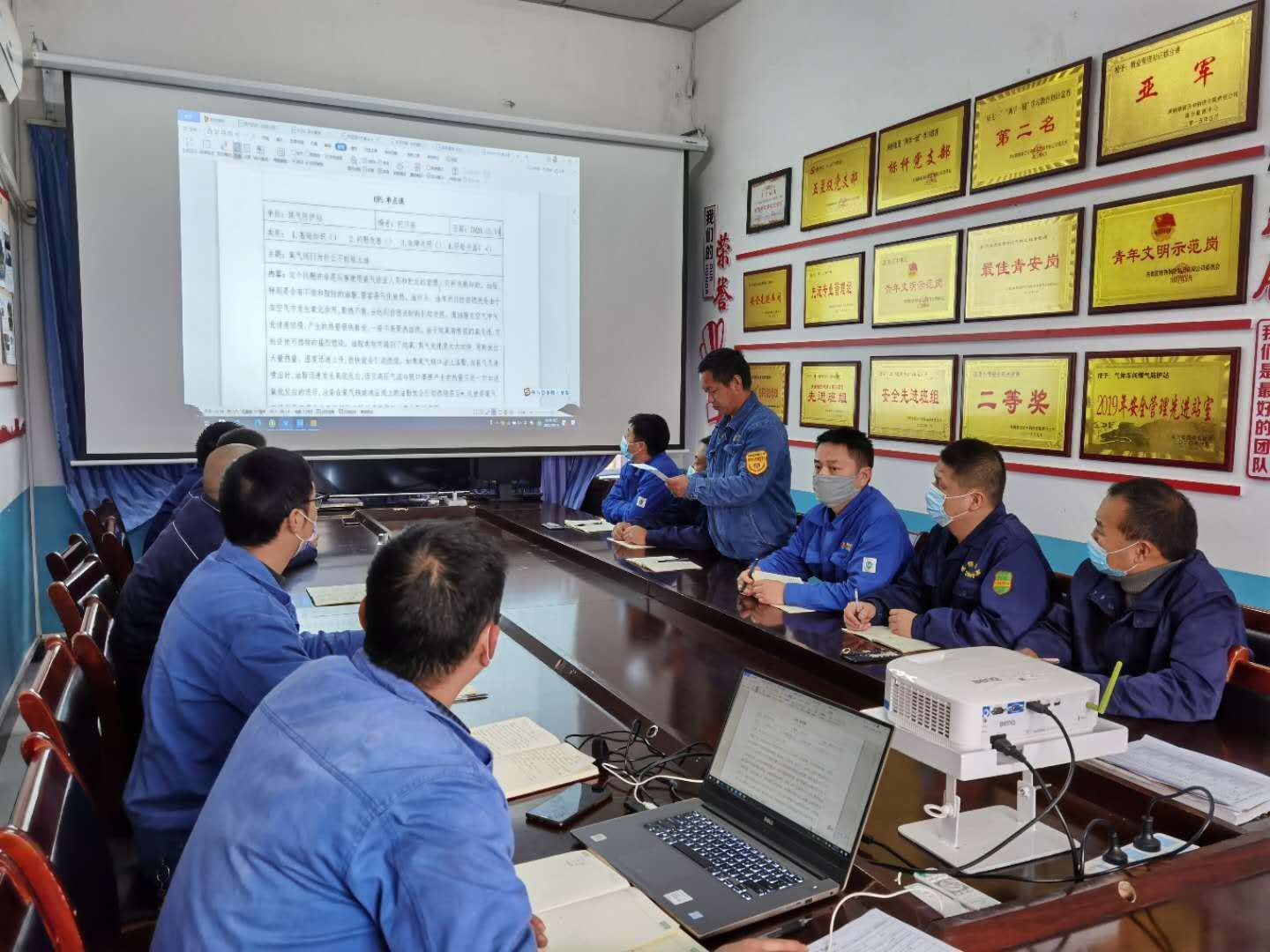 “五个加大”筑牢“百日安全”堤坝 “五个加大”筑牢“百日安全”堤坝