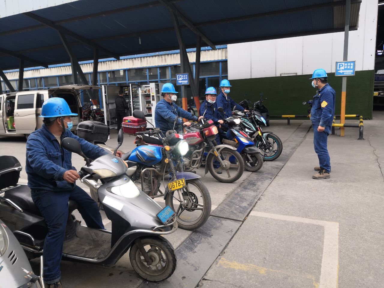 三举措确保安全文明出行 三举措确保安全文明出行