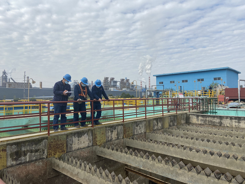 严抓细管 织密 “安全网” 严抓细管 织密 “安全网”