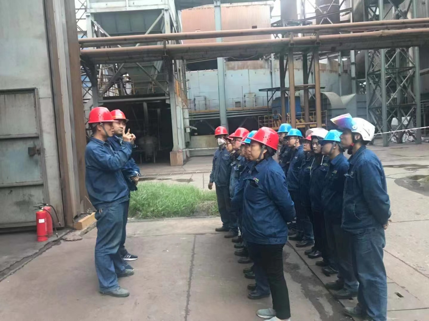 三点发力 牢筑消防安全根基 三点发力 牢筑消防安全根基