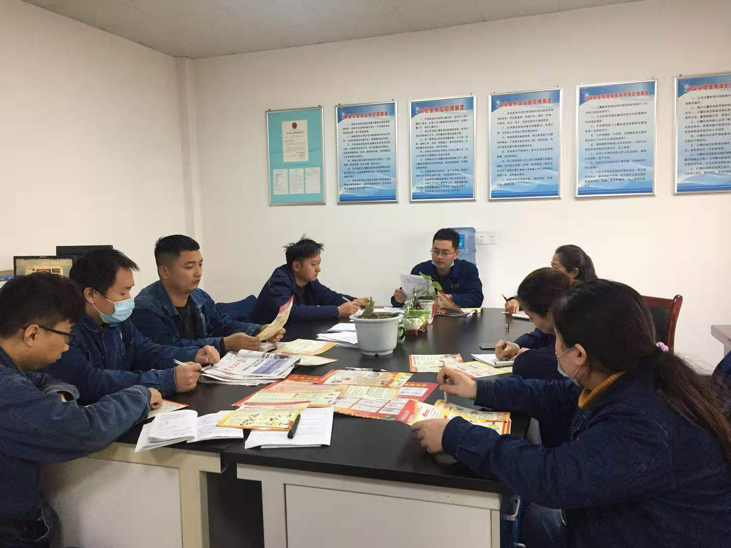 这个波波“有点烦” 这个波波“有点烦”