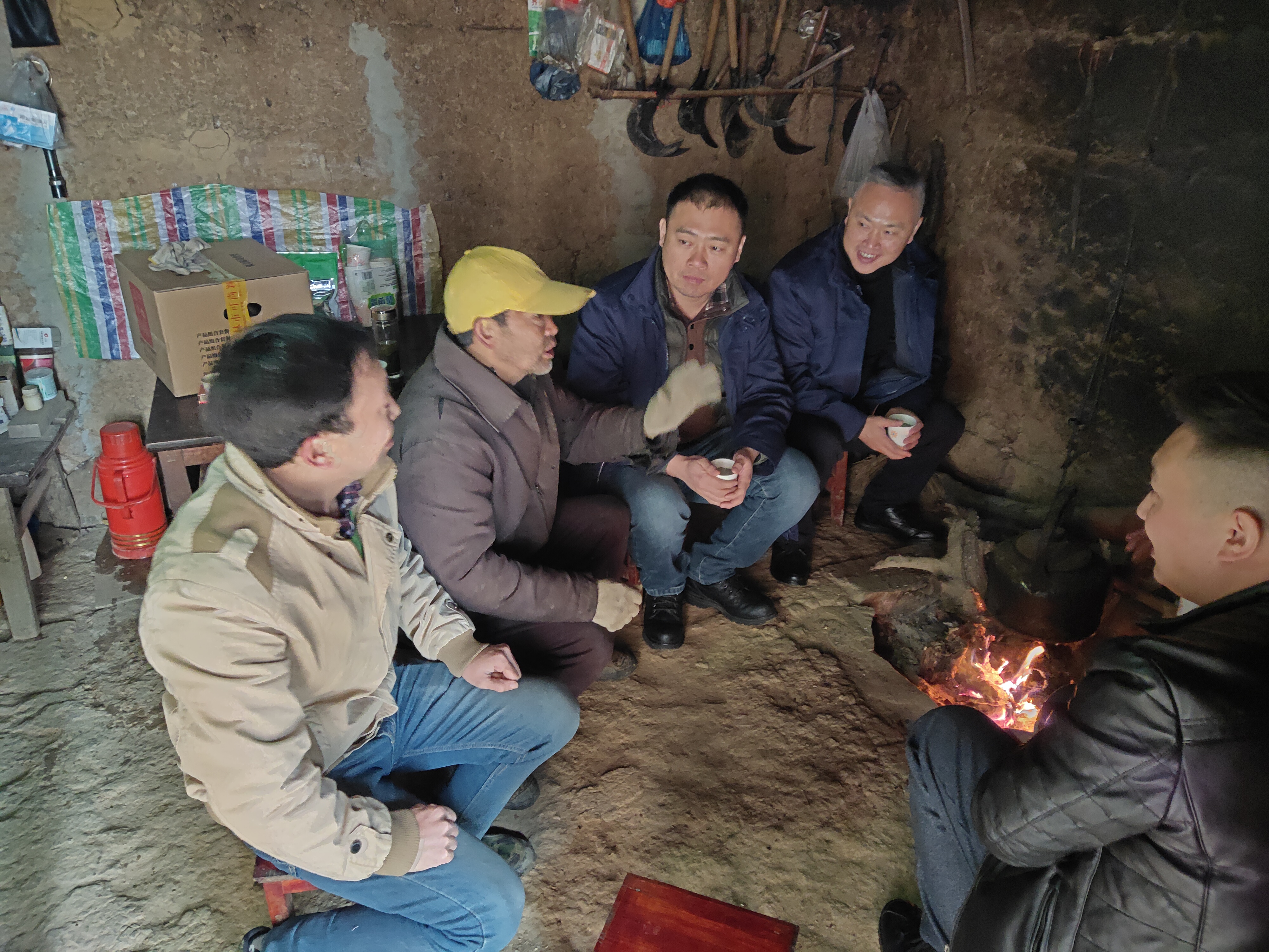 岁寒情深!公司党委慰问“最美员工”叶成良 岁寒情深!公司党委慰问“最美员工”叶成良